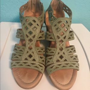 Earth Shoes Wedges